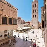 Downtown Апартаменты Задар