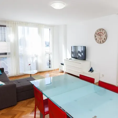 Downtown Apartamento Zadar